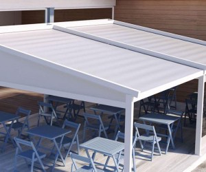 commercial-motorized-retractable-awnings